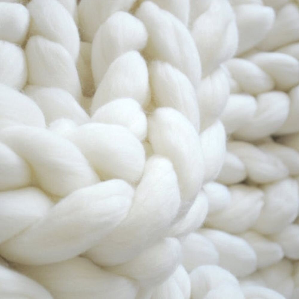 Woolora™ — Craft Your Cozy Blanket with 50% Off Today!